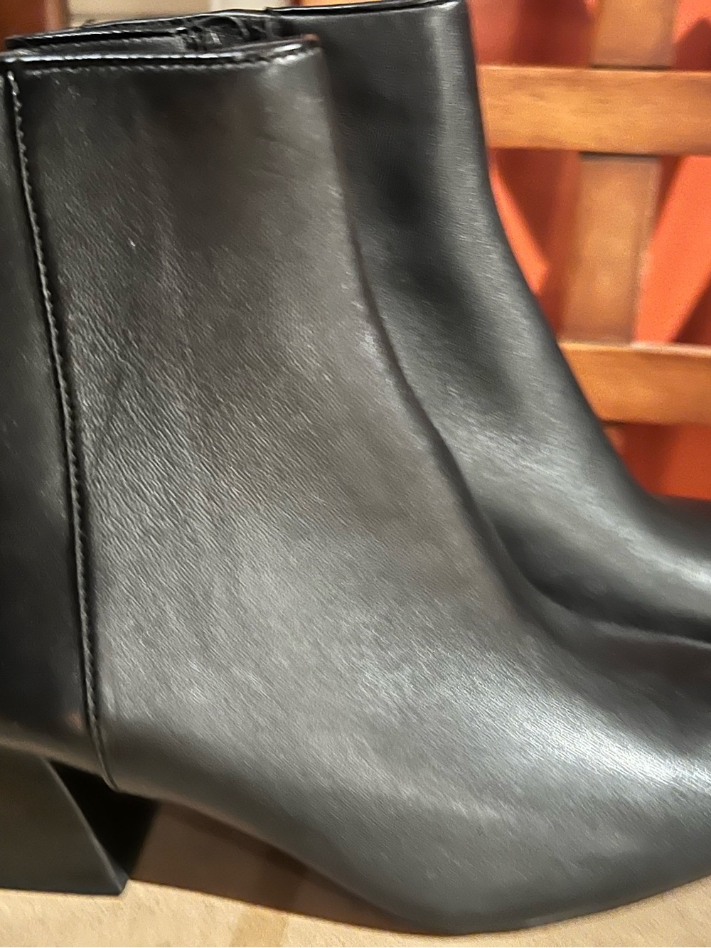 Steve Madden Black Leather Mid-Heel Ankle Boots